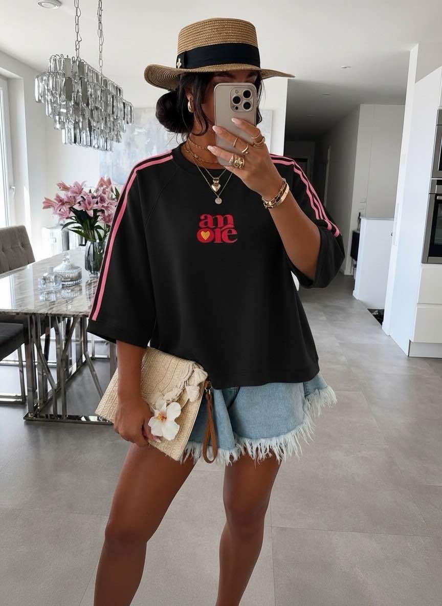 Oversized Amore Shirt